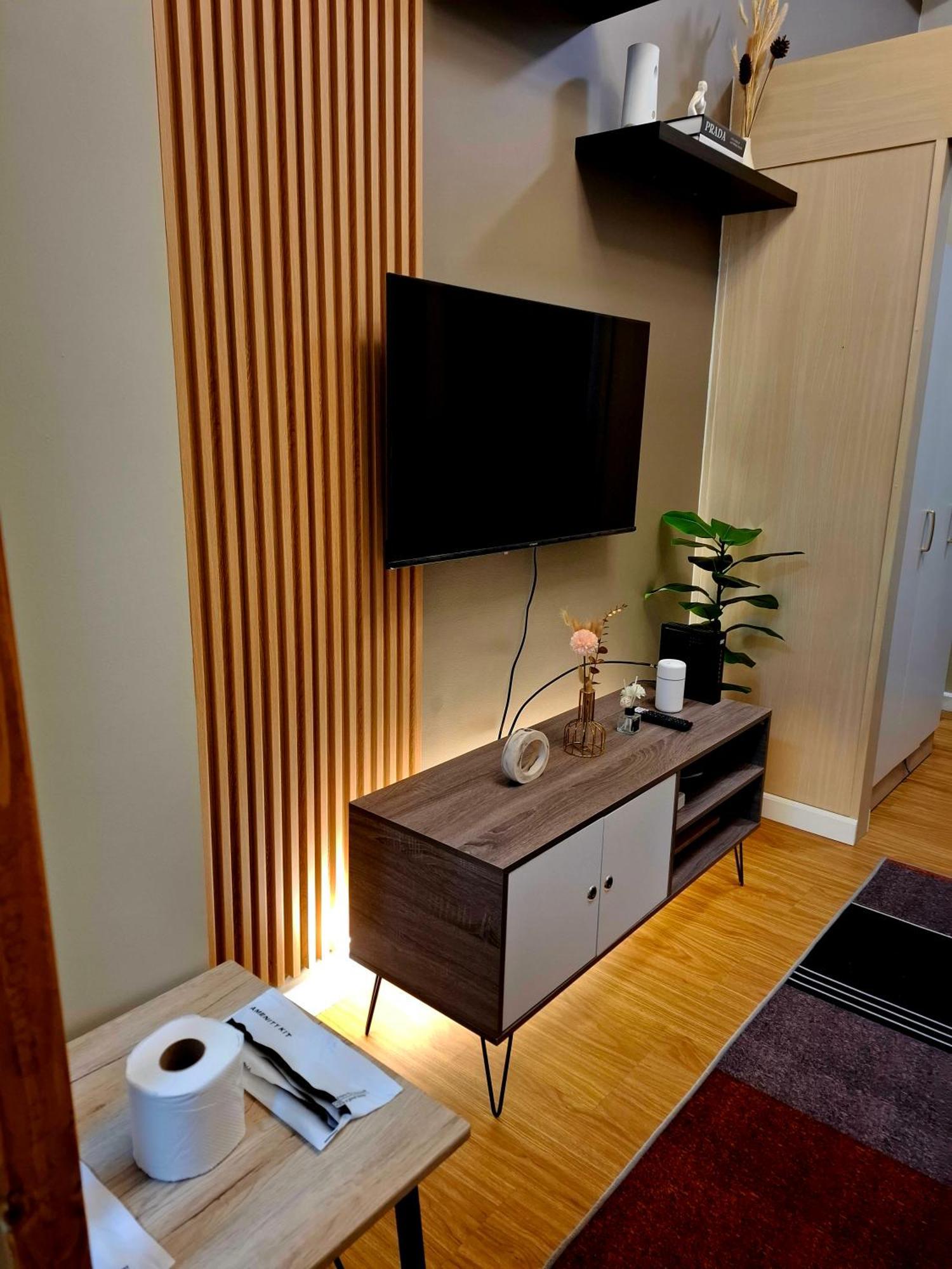 Serene Suite In Jazz Residences Makati City Esterno foto