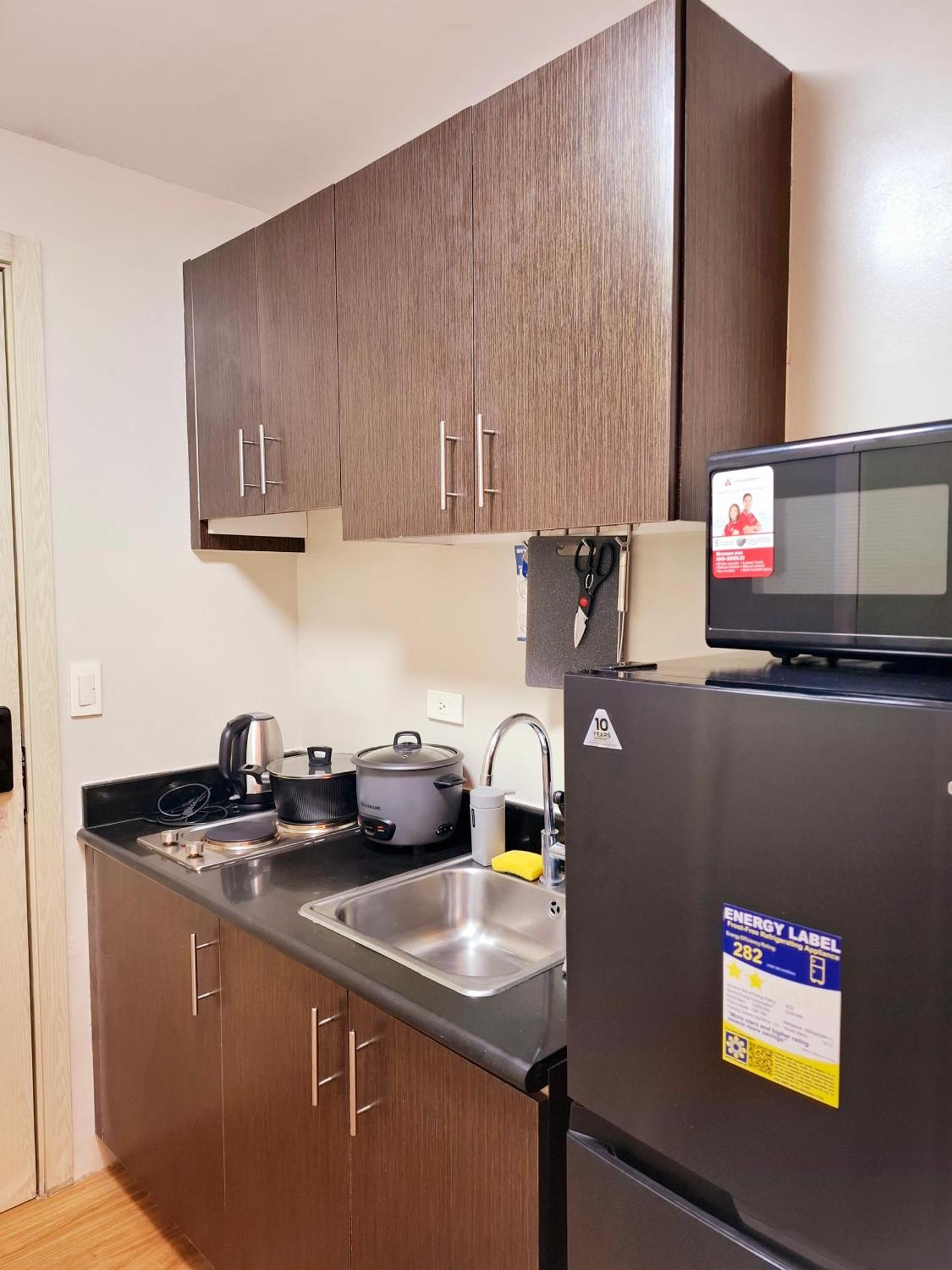 Serene Suite In Jazz Residences Makati City Esterno foto